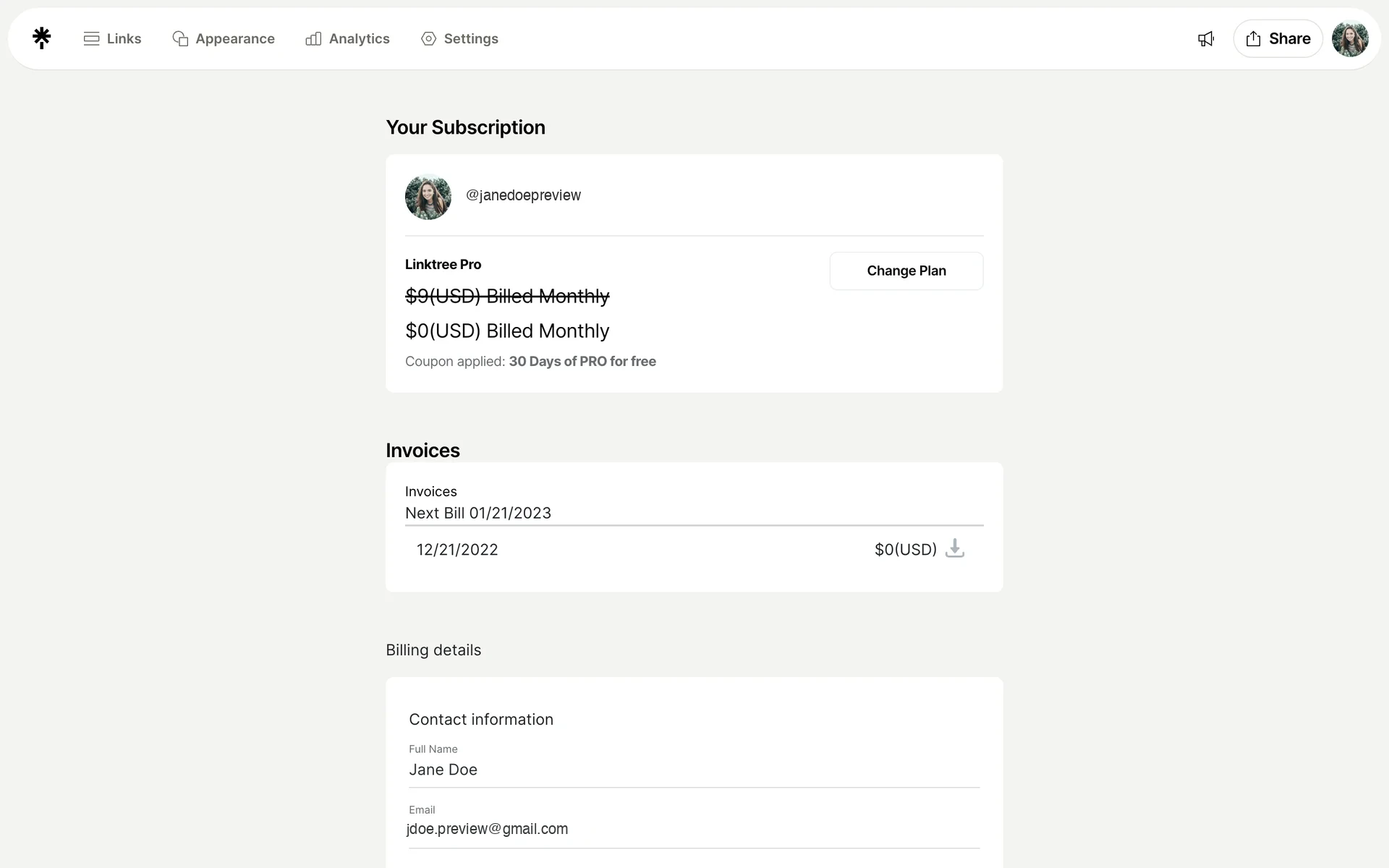 Linktree "Your Subscription" billing page showing the Linktree Pro plan with its price, a Change Plan button, the next bill date, and the Invoices and Billing details sections below